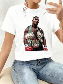 The Print Shows A Boxer With Red Gloves Holding Several Gold Belts As A Symbol Of Strength, Overcoming Adversity, And Sporting Glory, Conveying Energy And Positive Motivation. Women's T-Shirt, 100% Cotton - 白色 - 查看 6