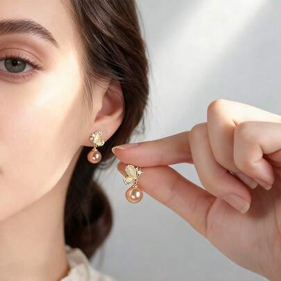 JOJELOO زوج من أقراط أنثوية فريدة من نوعها بحجر عين القطة اللؤلؤي على شكل فراشة، أقراط أنيقة بسيطة مناسبة للعمل، الخطب، الزفاف، التسوق، السفر، المناسبات الرسمية