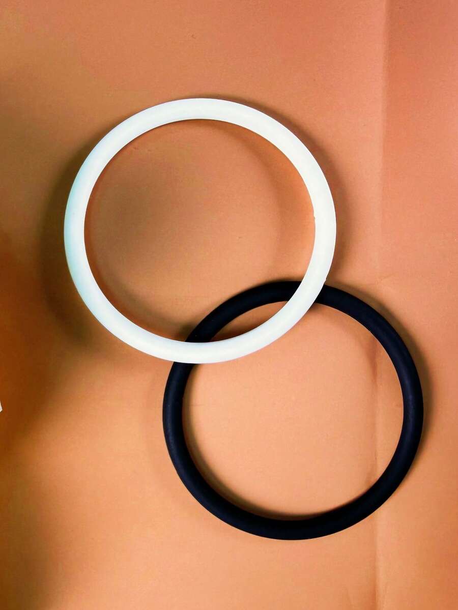 弧形矽膠手環、簡約矽膠手環、無縫矽膠手環、半圈矽膠手環、黑白情侶手環、權志龍矽膠手環（2條）