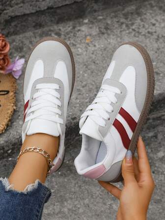 Black & Red Flat Casual Sports Shoes, Lace-Up, Leather Upper, Versatile Slip-On Running Sneakers, Elegant Casual Fashion