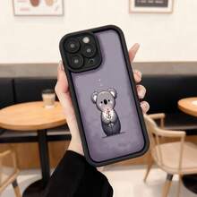 Funda de telefono con borde protector color morado con estampado de koala sosteniendo flor para uso diario en cafes y espacios urbanos Aplicable a los teléfonos de la serie Apple y Galaxy - Negro - Ver 2