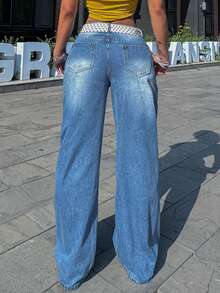 Women's Destroyed Straight Leg Jeans - Heavy Distressed Denim With Oversized Rips, Relaxed Fit For Urban Street Style - Rửa nhẹ - Xem 6