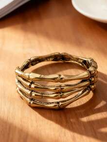 Exaggerated Hollow Skull Claw Bracelet, Vintage Gold-Color Bracelet Jewelry, Halloween Party Gift For Women