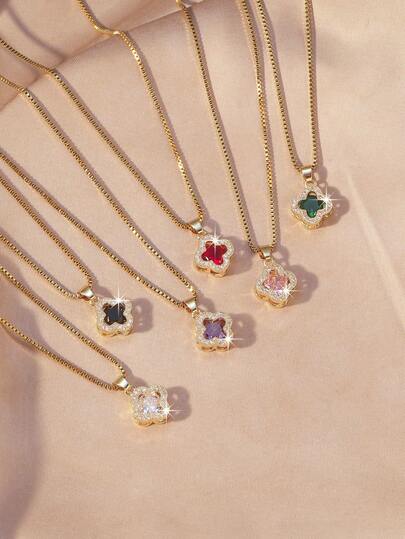 1件优雅四叶草吊坠项链，个性化设计，适合女性日常佩戴，情人节、感恩节礼物