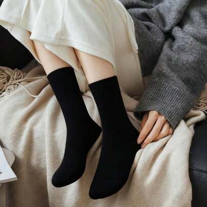 12 Paar Crew-Socken aus Kaschmirwolle, thermische, warme Wintersocken mit dickem Polster, feuchtigkeitsableitende Crew-Stiefelsocken, perfekt für kaltes Wetter, warme Winter-Essentials (Schwarz, 35–40)