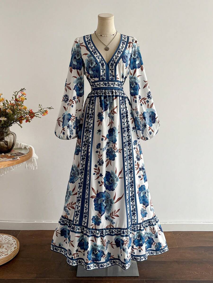Rusttydustty 女士蓝色波西米亚风茶会日常印花V领露背长款连衣裙，长袖高腰，充满假日气息 - 藍白色 - 查看 1