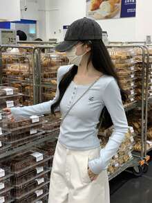 温柔腰褶饰小众刺绣纽扣长袖汗衫 - 藍色 - 查看 9