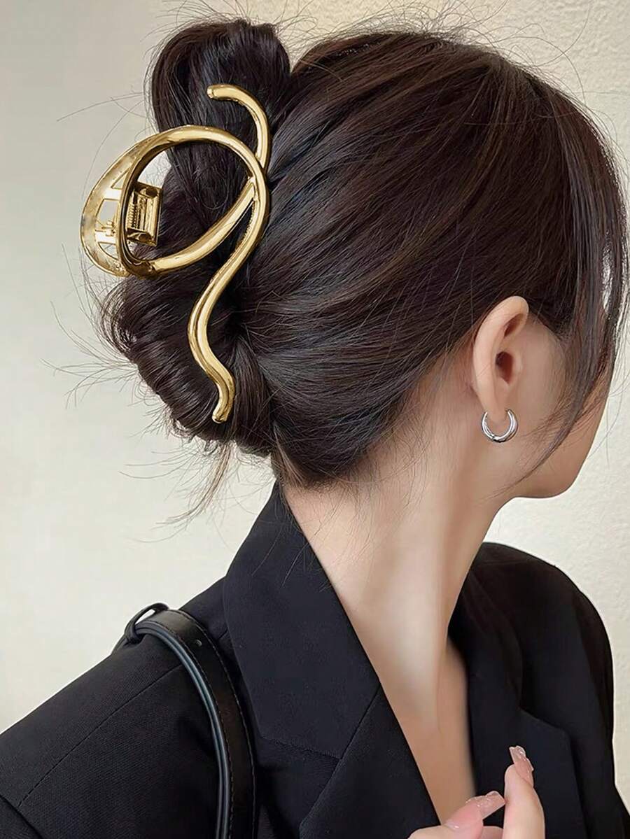 1pc Fashionable Letter Q Geometric Pattern Alloy Hair Claw Clip Winter Hair Accessories Winter Hair Clip - Gold - View 1