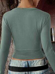 Vaiaye 女士性感修身针织长袖上衣，纯色V领T恤，适合情人节及春季休闲穿着 - 灰綠色 - 查看 2