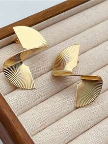 1对复古朋克风不对称螺旋扇形夹式耳环，无需耳洞，女士金属耳环饰品 - clip - 查看 5