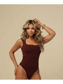 Body Feminino Regata Alça Larga Decote Quadrado Reto