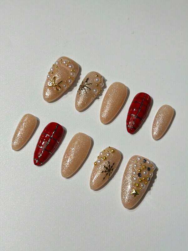 10 Stück Weihnachts-Aufklebe-Nägel, handgefertigte Acryl-Fake-Nägel, mittellanges mandelförmiges Design, rosa 3D-Kunstdesigns, Kristall- & Perlen-Kranz-Muster, süßer Weihnachtsbaum, goldene Schneeflocke Fake-Nägel, wiederverwendbares Winter-Nägel-Set, sanft und elegant, geeignet für Mädchen und Frauen für den Alltag, Partys, Feste, Nageldekoration, Geschenke für weibliche Freunde