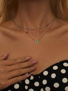 Nooxian 2pcs/Set Fashionable Geometric Green Zirconia Cube Copper Zirconia Pendant Layered Necklace Set - Yellow Gold - View 3