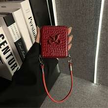 Luxury Burgundy Crocodile Texture 3D Bow Phone Case With Portable Lanyard, Compatible With Samsung Galaxy Z Flip 5/6/Z Flip 6/ZFlip 7, Shockproof Back Cover - 酒紅色 - 查看 6