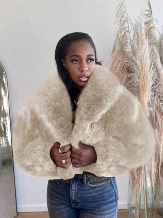 New Elegant Lady Style Faux Fur Collar Warm Short Jacket For Autumn/Winter