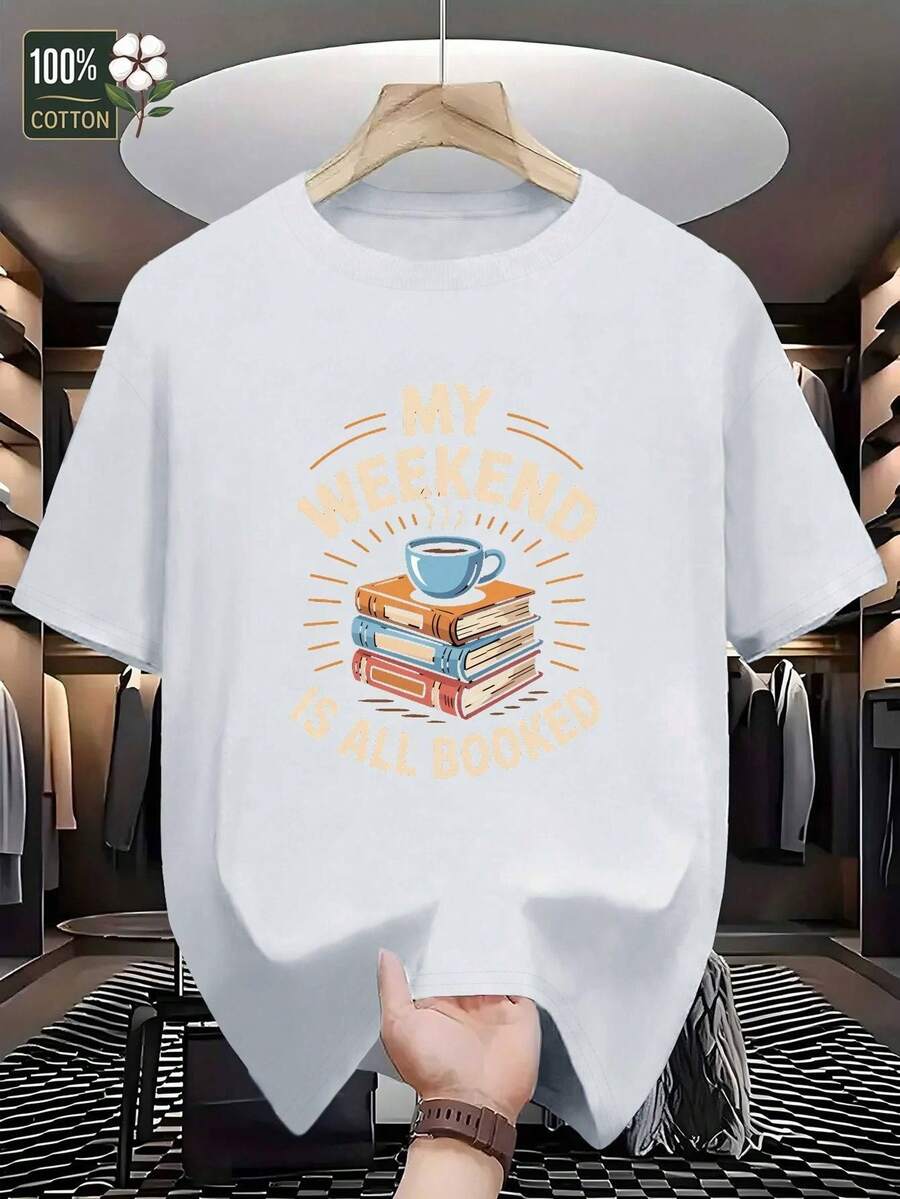 Camiseta GILDAN "MY WEEKEND IS ALL BOOKED" para Hombres - 100% Algodón, Manga Corta Casual con Diseño de Libro y Café, Corte Regular, Top de Verano para Amantes de los Libros, Tejido Transpirable
