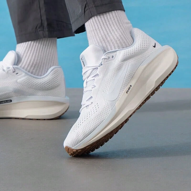 Nike 男士 Air Winflo 11 缓震透气轻便公路跑鞋 FJ9509-106 - 藍色 - 查看 1