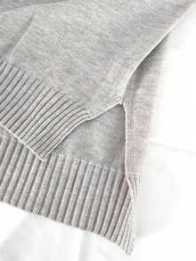 Áo len dài tay thời trang dành cho nữ, cổ cao, có chi tiết xẻ tà. - Màu xám 2 - Xem 5