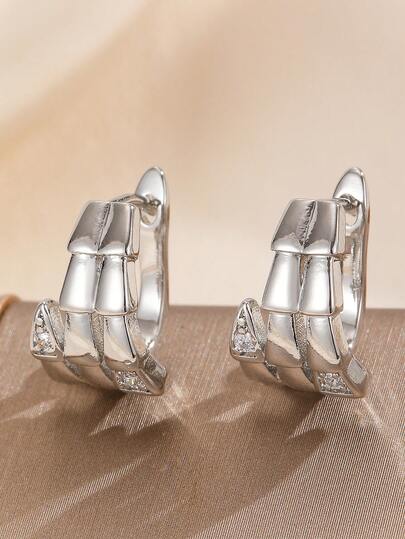 1 Pair Claw-Shaped Gold/Silver Color Earrings For Women, Fashion Simple Punk Goth Style, High Quality Copper Material Hypoallergenic, Personalized Korean Style Gold Accessory Earrings, Suitable For Holiday Party, Christmas, Halloween, Valentine's Day Gifts