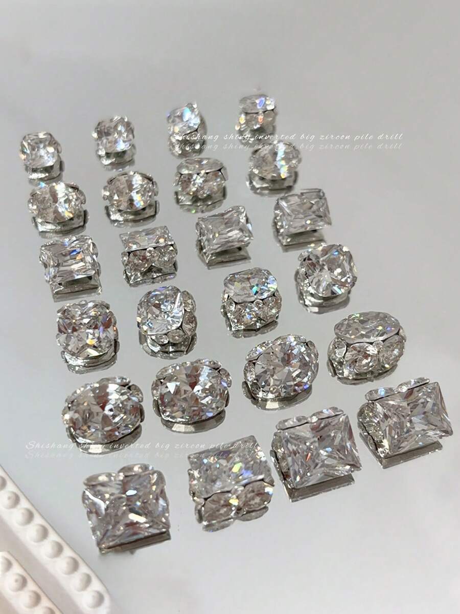 10颗白色锆石水钻美甲装饰，手工闪亮美甲水钻，高端美甲饰品配件，美甲宝石