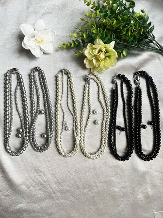 一套灰色、珍珠白、黑色高端奢华珍珠项链和耳环，法式复古珠宝，适合情人节、婚礼、母亲节。