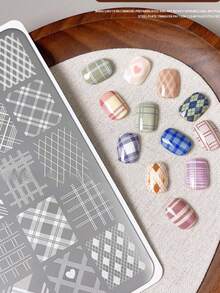 1pc Plaid & Stripe Pattern Nail Art Template Board, Holiday Nail Art Stamping Plate, Suitable For Christmas DIY Nail Salon Design, Nail Art Gift Accessories Tool, Nail Sticker Stamping