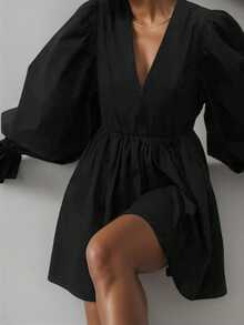 女士黑色复古法式优雅连衣裙，泡泡袖V领褶皱迷你裙，浪漫约会及派对装扮，完美的圣诞/新年正式晚礼服，秋冬派对礼服，新年女装 - 黑色 - 查看 7