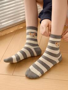 2/5双装女士黑白灰拼接袜，双层植绒泰迪熊条纹拼接设计，透气针织面料，休闲百搭可爱中筒袜，适合春夏情侣穿着，居家、通勤、约会、上学、节日送礼皆宜。 - 彩色 - 查看 6