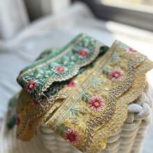 1/5 Yard bestickter Pailletten-Spitze - mehrfarbiges Blumenmuster, geeignet für DIY Hutbänder, Krawatten, Vorhangdekorationen und andere Nähprojekte, kann verwendet werden für Spitzennäherei, bestickter Spitzenbesatz, Pailletten-Spitzenbesatz, Nähen von Spitzenbesatz, Basteln, Heimdekoration, Modedesign, chinesischer Stil und Weihnachtsgeschenkverpackung. - Verschiedenfarbig - Übersicht 8