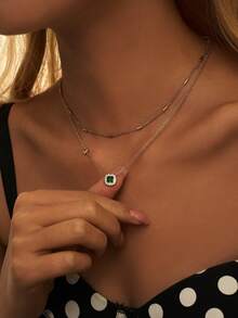 Nooxian 2pcs/Set Fashionable Geometric Green Zirconia Cube Copper Zirconia Pendant Layered Necklace Set - Yellow Gold - View 4