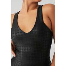 Alo Yoga Airlift Glimmer Houndstooth Real Bra Tank - Black |  | Pilates Set - 黑色 - 查看 4