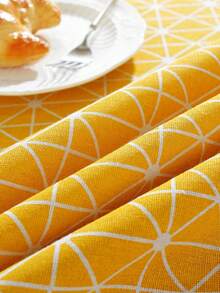 MineLain 1pc Bohemian Yellow Geometric Tablecloth, Rectangular Tablecloth With Beige Tassel Decor, Washable, Suitable For Coffee Table, Bedside Cabinet, Dining Table Decoration, Home Decor, Dining, Gathering, Party And Holiday Events, Daily Home Decor, Spring/Summer - Yellow - View 2