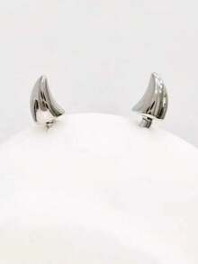 1pc Punk Silver Rivet Earrings, Unisex, Chic Metallic Smooth Geometric Pierced Earrings, Y2K Halloween Accessory - Silver - View 5