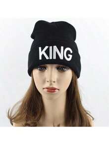 1pc King And Queen Knitted Beanie Hat, Matching Couple Skull Ski Hats, Black - European And American Street Hip Hop Style, Unisex Winter Warm Knitted Skull Cap, Christmas, New Year, Valentine's Day Gift - Multicolor - View 3