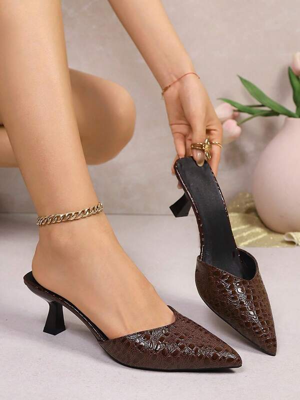 Vintage Crocodile Embossed Pointed Toe High Heel Shoes, Suitable For Dates, Commuting, And Light Social Events