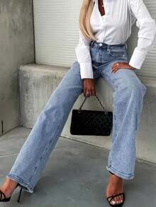 Women's Casual Versatile Straight Leg Jeans With Pockets