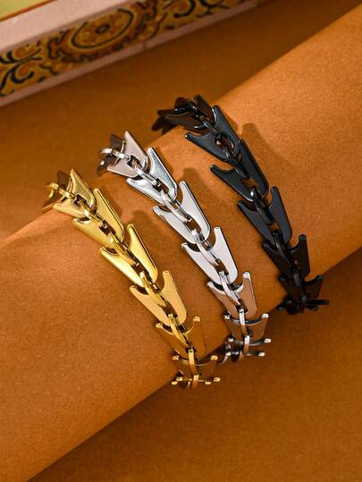 1条18K镀金不锈钢手工几何鱼骨手链，百搭优雅，尽显奢华气质，适合男士日常佩戴、派对、社交场合、馈赠亲友，材质经典永恒，简约时尚，品质上乘，适合日常佩戴。