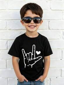 Young Boy Heart Gesture Print Round Neck Short Sleeve Casual T-Shirt - Black - View 1