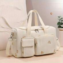 2025 Neuer koreanischer Reisebeutel für Mütter mit großer Kapazität, geeignet auch für Väter; Nützliches Design mit Mehrfachtaschen und funktionalen Fächern zur Aufbewahrung verschiedener Babyartikel; Reißverschluss-Klappe oben für einfachen Zugriff auf Kleidung und Artikel; verziert mit süßem Bären-Patch Dekor für zusätzlichen Spaß