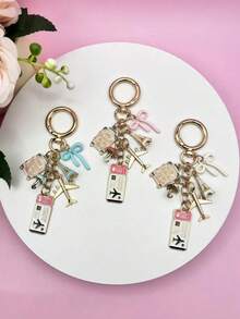 三色旅行主题钥匙扣 - 可爱包包挂饰，时尚钥匙圈配件，包含飞机、行李箱和机票吊坠，耐用珐琅钥匙链，可用于装饰钱包、背包、钥匙和行李牌 - 彩色 - 查看 4