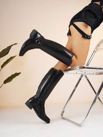 Elegante und modische Damen Stiefel mit Schnalle und Seitlichem Reißverschluss, Diamantmuster Stiefel bis zur Mitte des Wades, schwarze lange Stiefel, vielseitige Reitstiefel, Neuheit Herbst/Winter 2025