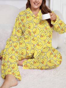 Set de 2 piezas de ropa de dormir para mujer de talla grande con estampado de pato lindo, que incluye camisa de manga larga con cuello y botones, y pantalones con cintura elástica suave. Conjunto elegante para uso diario, pijama para fiestas de vacaciones, ropa cómoda para estar en casa.