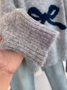 Women's Bow Knit Sweater, Fitted Crew Neck Pullover, Cute & Youthful Style, Suitable For Spring - Grey - View 4