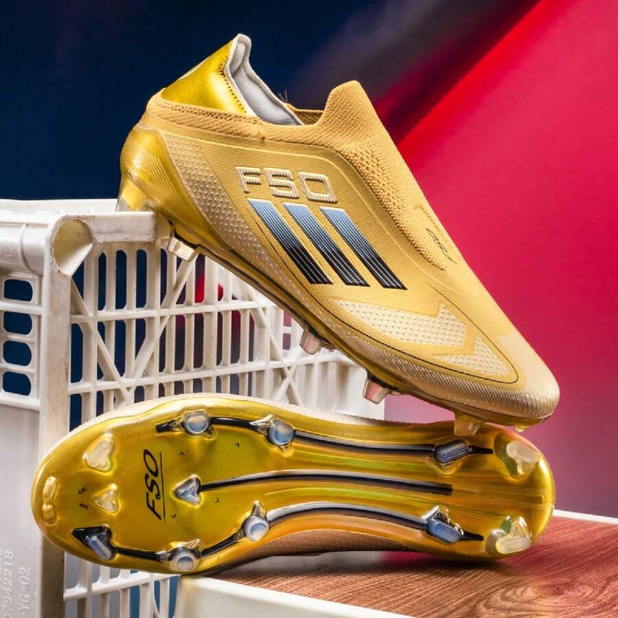 Chuteiras de Futebol Masculinas, Chuteiras de Futebol Femininas, Tênis Esportivos Baixos para Uso Interno/Externo, Chuteiras de Treinamento TF-AG Leves, Tênis de Tênis Masculinos e Femininos, Sapatos Especializados para Grama Externa, Sapatos de Golfe