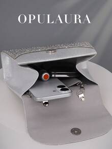 OpulAura 女士时尚银色水钻翻盖晚宴包，闪耀优雅奢华水晶装饰派对手拿包/单肩包，适合搭配正式礼服、参加派对、盛大晚宴、生日庆典、新娘配饰、婚礼等场合。 - 銀色 - 查看 4