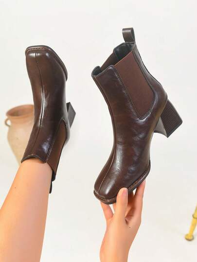 秋冬女士时尚靴子，高跟弹力靴，女士踝靴，百搭时尚靴子