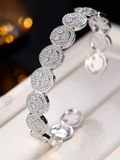 مجوهرات واكسسوارات