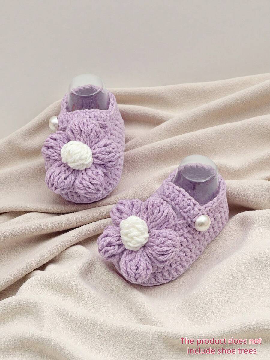 1 Pair Handmade Daisy Pattern Infant Shoes, Crochet Knitted, Newborn Footwear - Mauve Purple - View 1