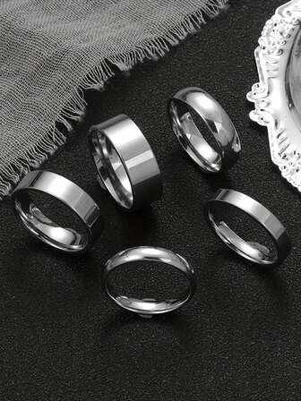 5件套不锈钢素色男士戒指套装，适合情侣佩戴，简约无孔设计，圣诞礼物，不易褪色，日常搭配皆宜。