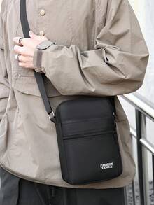 大容量时尚男士单肩斜跨邮差包，多功能可调节肩带拉链开合，多隔层实用收纳男包 - 黑色 - 查看 4